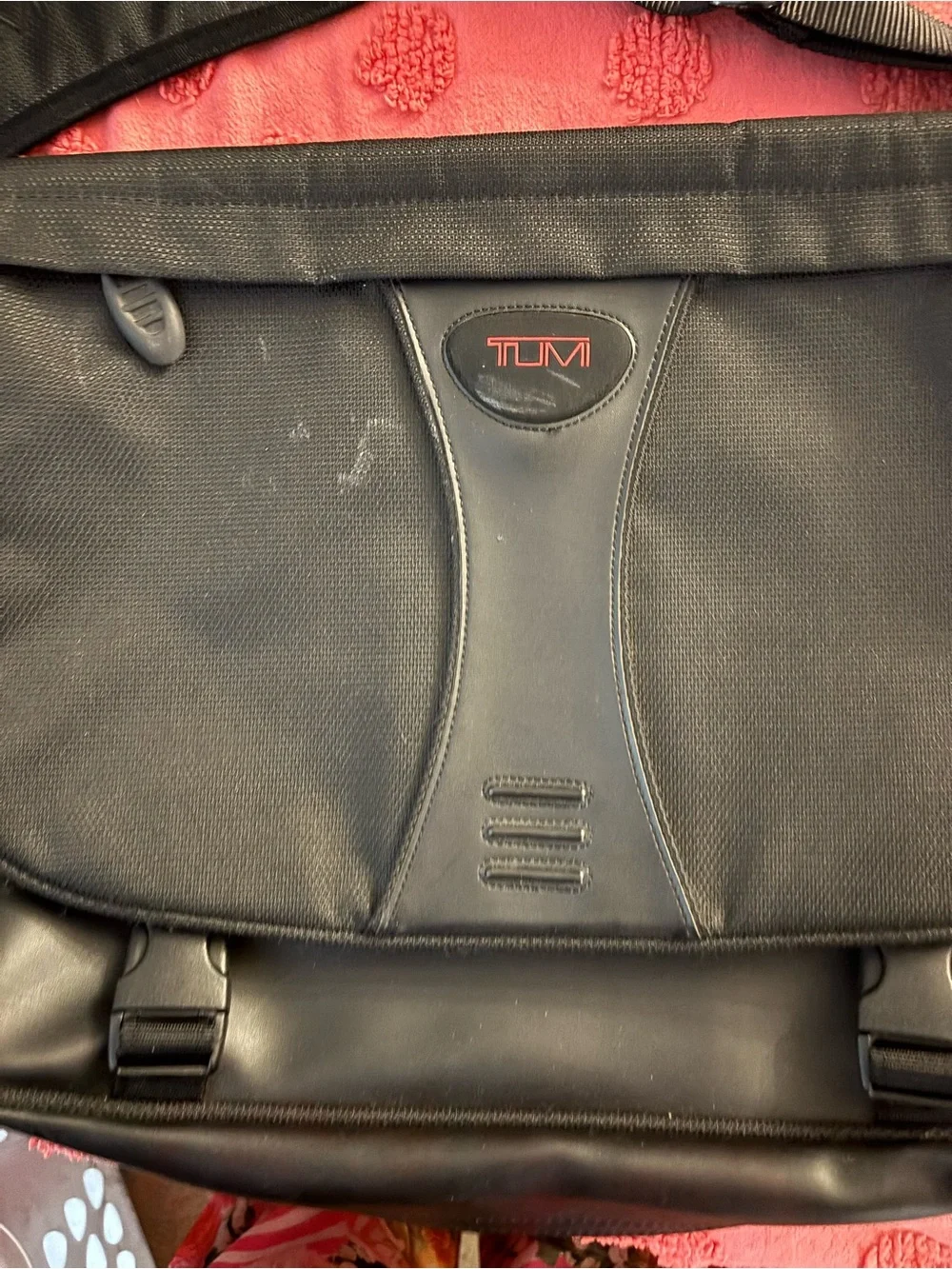 Tumi t2 black